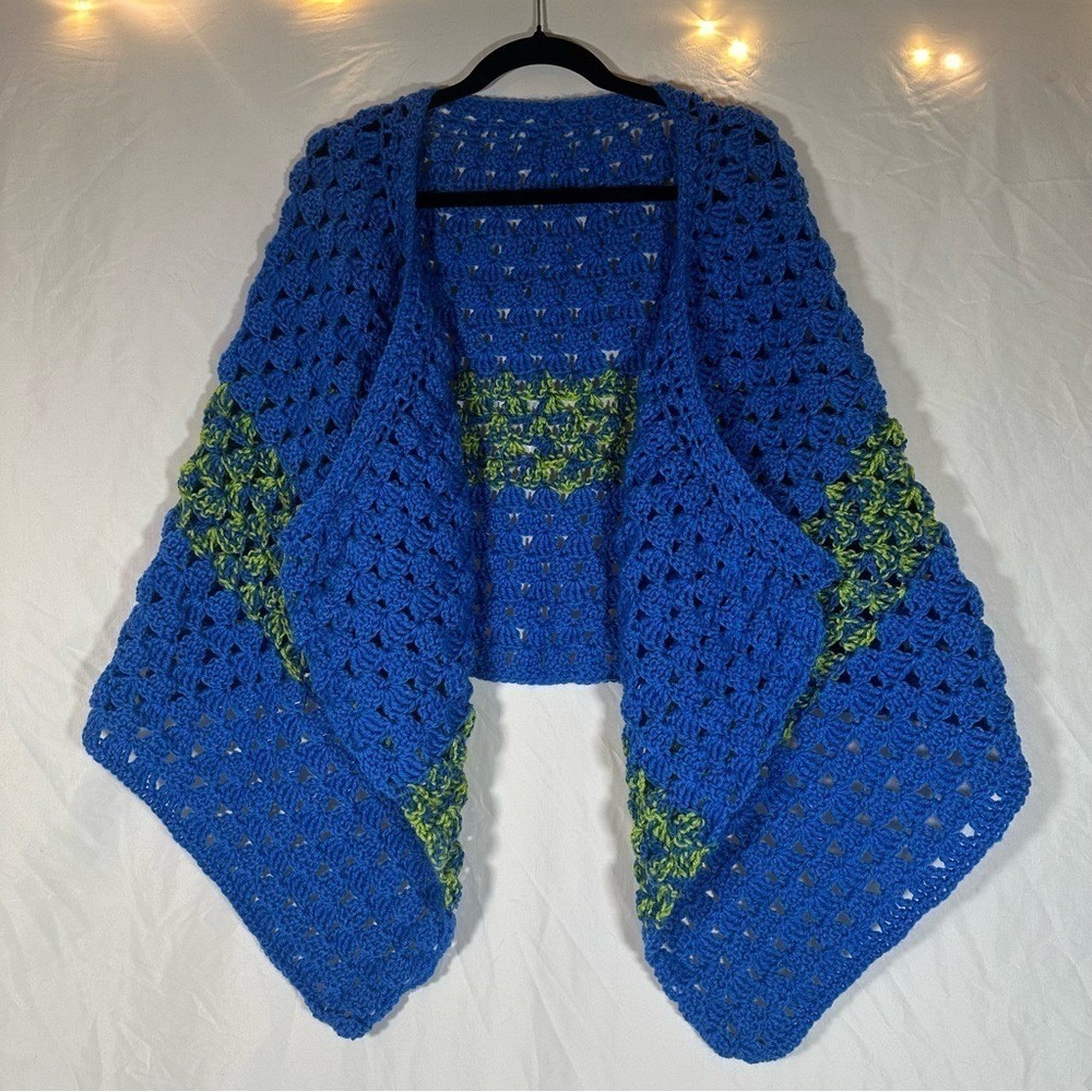 Handmade Crochet Wrap Shawl Blue & Green One Size Cottagecore Grandmacore - Picture 5 of 6